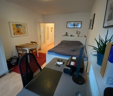 1- Z.-Appartement im Kölner Stadtzentrum (2.OG) - Foto 2