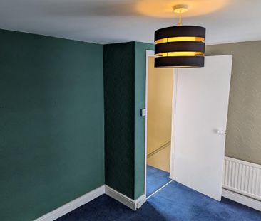 2 bedroom terraced house to rent - Photo 6