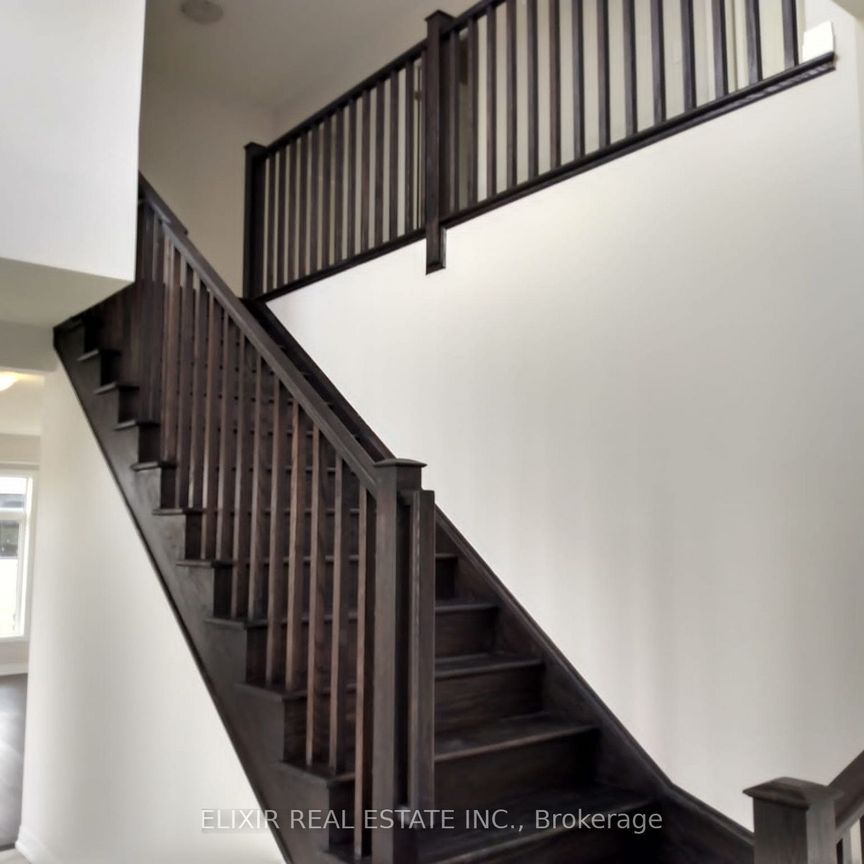 For Lease - 3 Weylie Street, Hamilton, Ontario - Photo 1