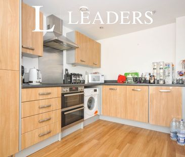 1 bedroom apartment to rent Homesdale Road, Bromley, BR2 - Photo 2