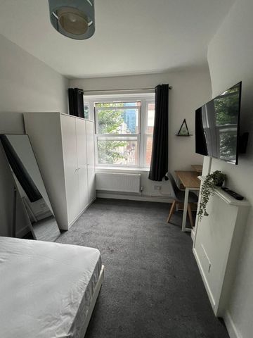 Room in a Shared Flat, Jacobson House, E1 - Photo 2