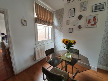 2 Bed Student Accommodation - Photo 4