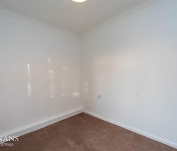 Hathaway Fold, Padiham, Burnley - Photo 4