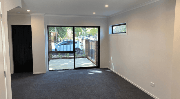 Two bedroom in Hamilton East - Photo 1