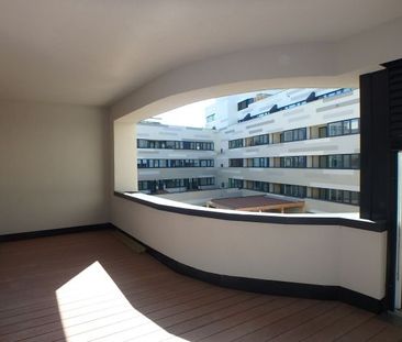 Moderne 2-Zimmer Wohnung mit Lift, großer Loggia und Garagenplatz - Photo 3