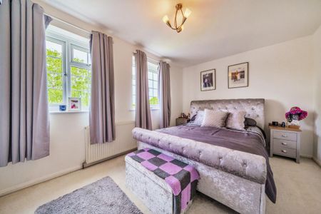 3 bedroom link detached house to rent - Photo 2