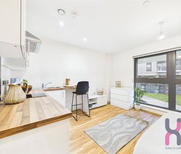 Studio to rent - Photo 3