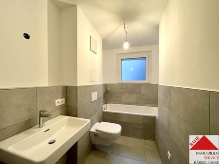 Großzügige 4-Zimmer-Wohnung im Herzen von Maichingen! - Photo 3
