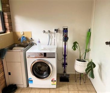 Immaculate 2 Bedroom in Central Shepparton! - Photo 1