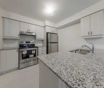 For Lease - 3356 Swordbill Street, Pickering, Ontario - Photo 4