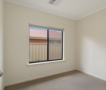 9a Lomond Road, Klemzig SA 5087 - Photo 4