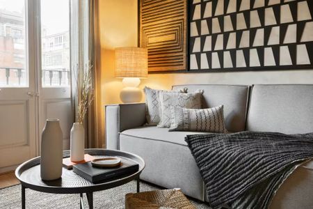 Carrer de París, Barcelona, Catalonia 08036 - Photo 4