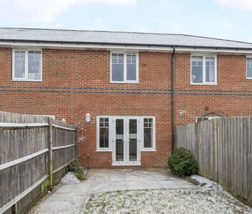 Woodland Gardens, Hindhead, Surrey, GU26 - Photo 3