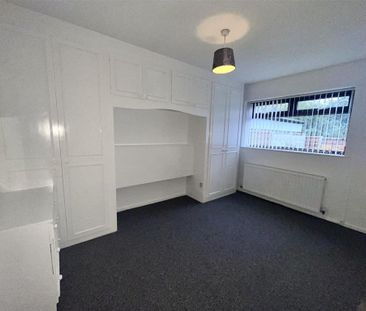 2 bedroom detached bungalow to rent - Photo 4