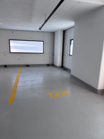 Downtown: 1 bed – SubPenthouse at Bertram - Photo 4