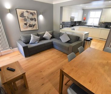 4 Bed Terraced House, Erleigh Road, RG1 - Photo 1