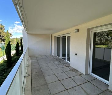 Location Appartement 2 pièces 46m² ISTRES 13800 - Photo 2