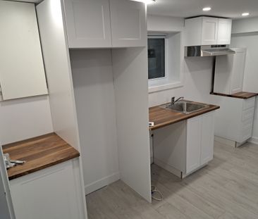 **NOUVEAU APPT 3 CH. À LOUER** - Photo 1