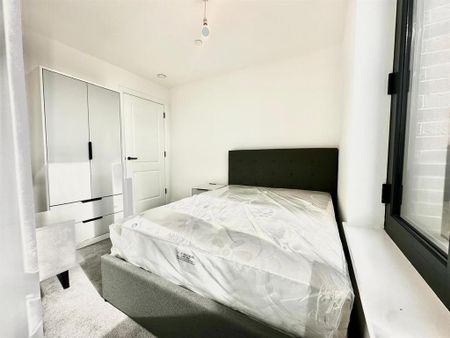 3 bedroom apartment to rent - Photo 3