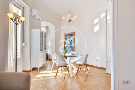 Piso de alquiler en Gran Via de Les Germanies, Russafa - Photo 2