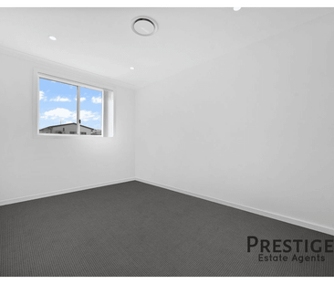 Modern Family Duplex - Photo 4