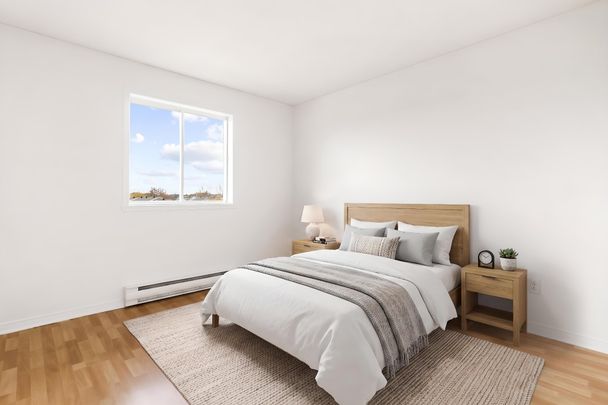 9715 Av. Radisson, #401 - Photo 1