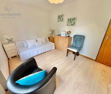 Bright and close to the center / Concierge service available! - Photo 5