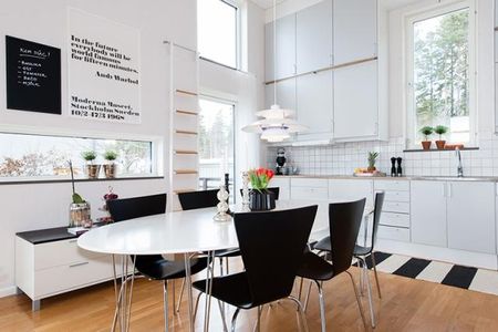 Attraktiv villa Silverdal Sollentuna - Photo 3