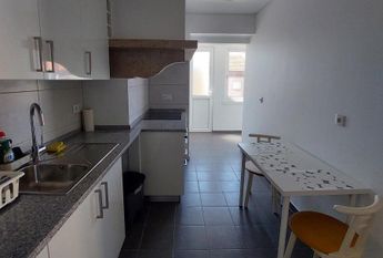 Quartos na Amadora frente a Estacao de Comboios