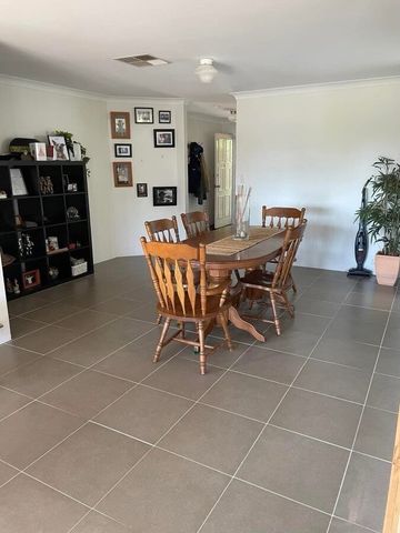 Ballajura - Photo 4