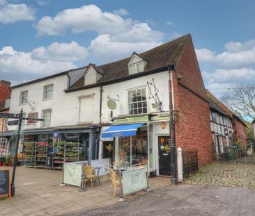 High Street, Alcester - Photo 1