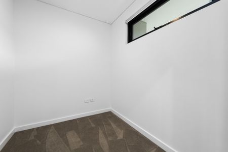 Executive Residences - Photo 2