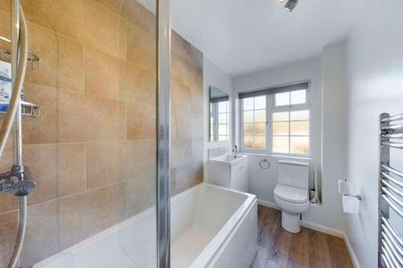 Brook Close, East Grinstead, West Sussex, RH19 - Photo 5