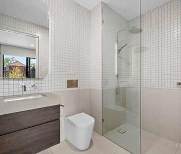 8 Bluebell Lane, Ivanhoe VIC 3079 - House For Rent | Domain - Photo 2