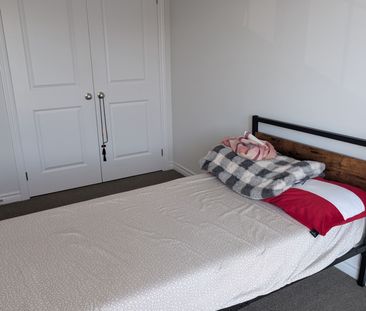 For Lease - 124 Compass Trail Unit# 52, Cambridge, Ontario - Photo 2