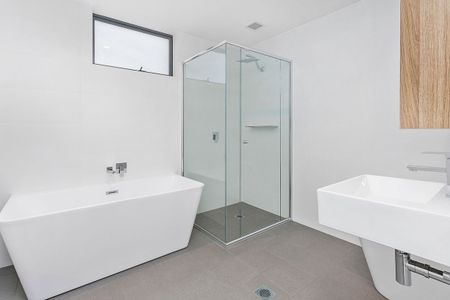 COASTWATCH - GROUND FLOOR - Photo 4