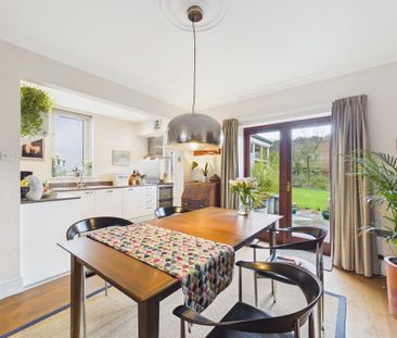 3 bedroom semi-detached house to rent - Photo 5