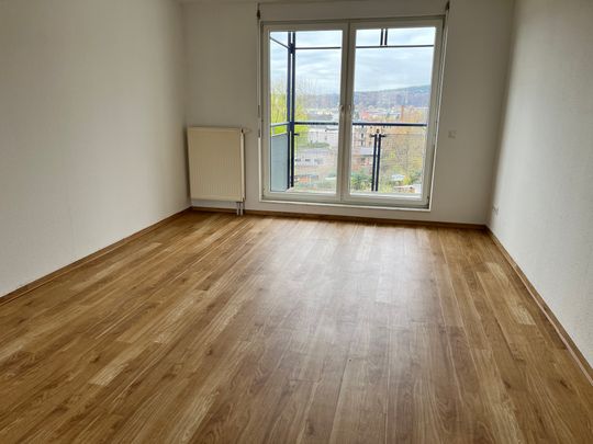 2-Raum-Wohnung, 48,6 m², Balkon, Lift, Bad mit Wanne, separates WC. - Photo 1