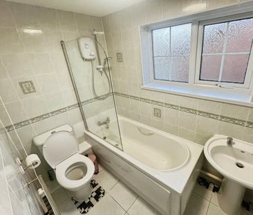 Open Hearth Close, Griffithstown, PONTYPOOL - Photo 6