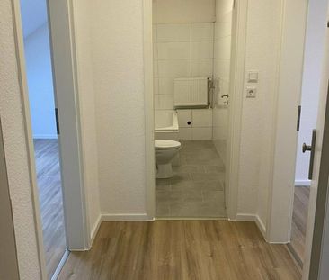 Schöne ruhige 2-Zimmer-Dachgeschosswohnung in Resse - Foto 4
