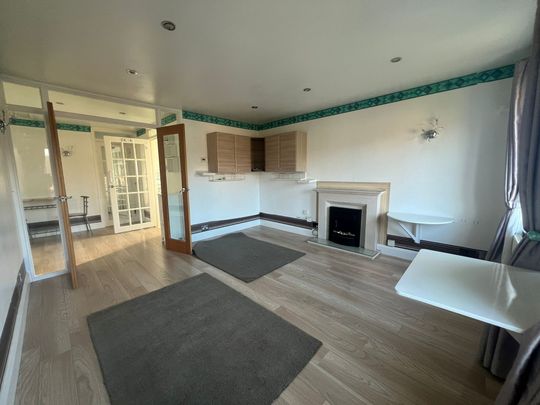 Pippins Close, West Drayton, UB7 7XQ - Photo 1