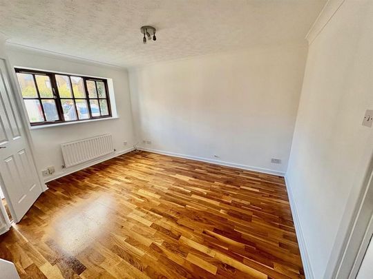 2 bedroom semi-detached house to rent - Photo 1