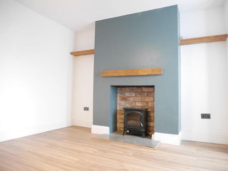 3 bedroom terraced house to rent - Photo 3