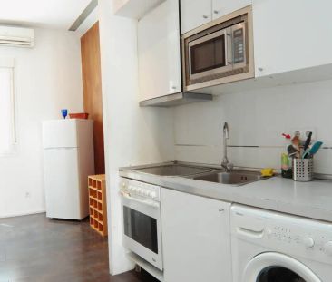 1-bedroom apartment for rent in Universidad, Madrid for professionals - Photo 3