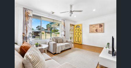 HUGE ENTERTAINING SPACE AND LARGE SHED - Photo 3