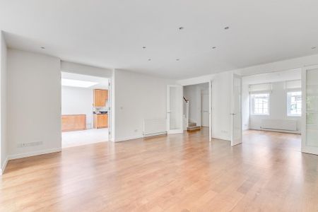 4 bedroom semi-detached house to rent - Photo 2