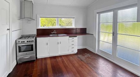 MASTERTON -3 BEDROOMS - Photo 2