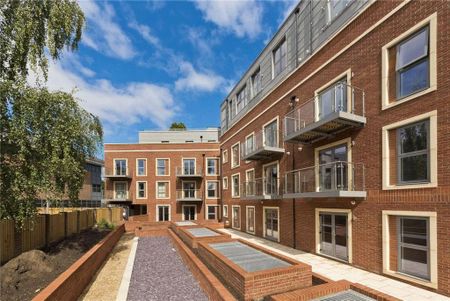 2 bedroom flat to rent - Photo 5