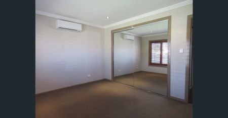 Walking Distance to Broadwater - Photo 4
