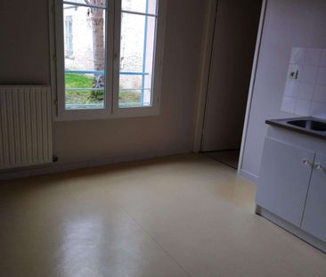 A saisir ! Studio de 41 m² au rez de chaussée. - Photo 1